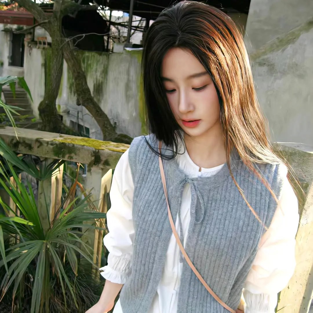 大宅院的女人
